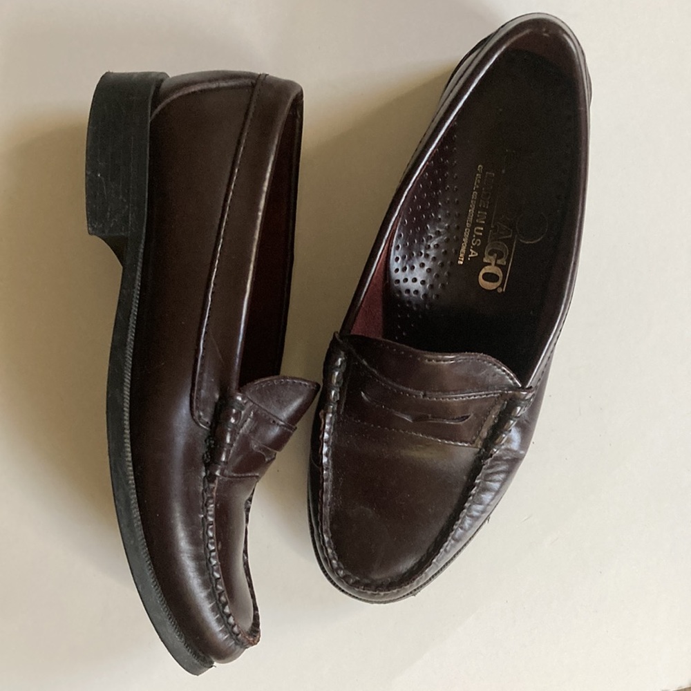 Vintage Sebago brown penny loafers made in USA size 6.5